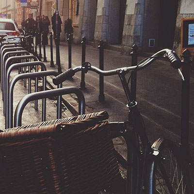 打爆别人短信的软件